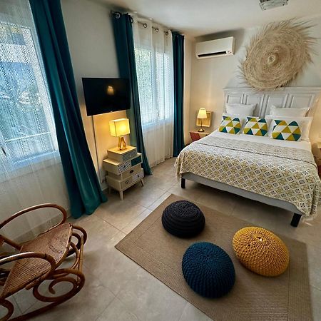 Cassis Village Options Parking And Baby Exterior foto