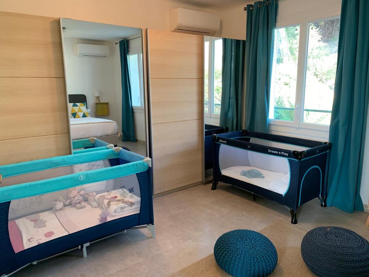 Cassis Village Options Parking And Baby Exterior foto