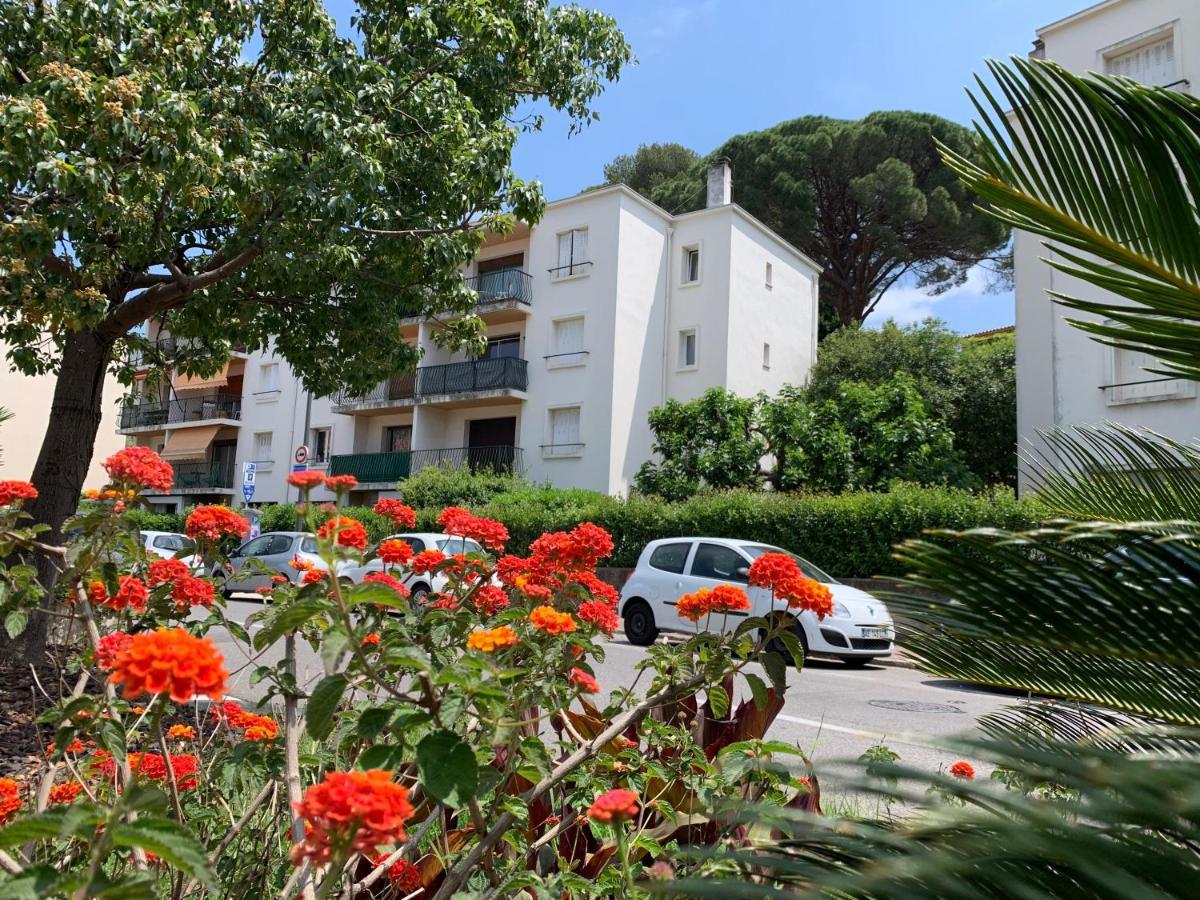 Cassis Village Options Parking And Baby Exterior foto