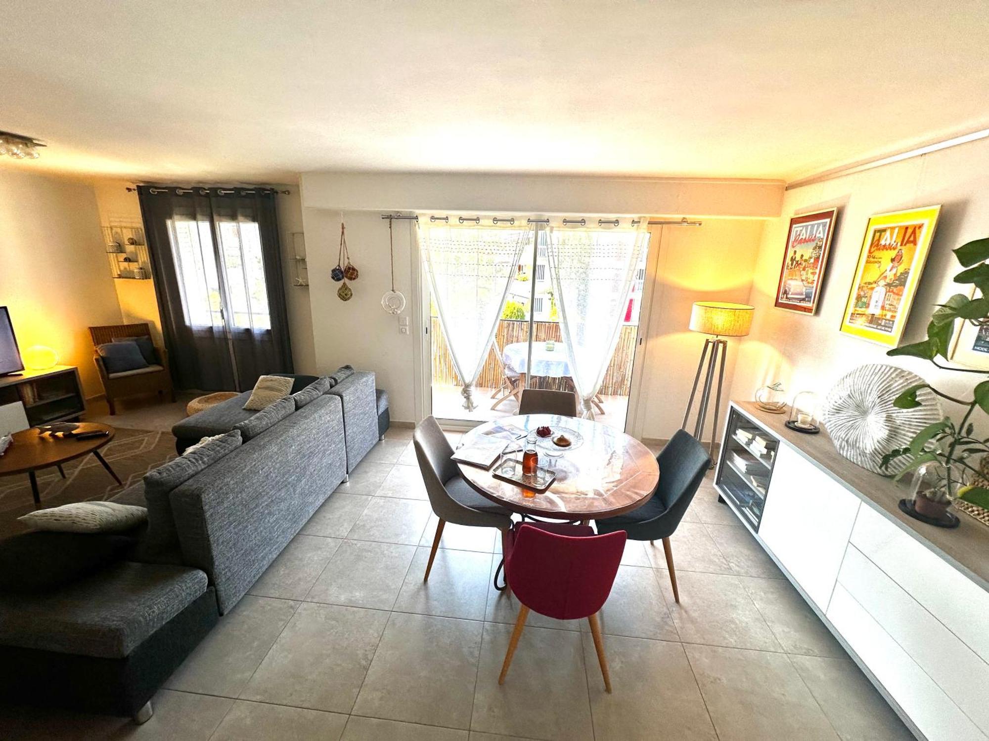 Cassis Village Options Parking And Baby Exterior foto