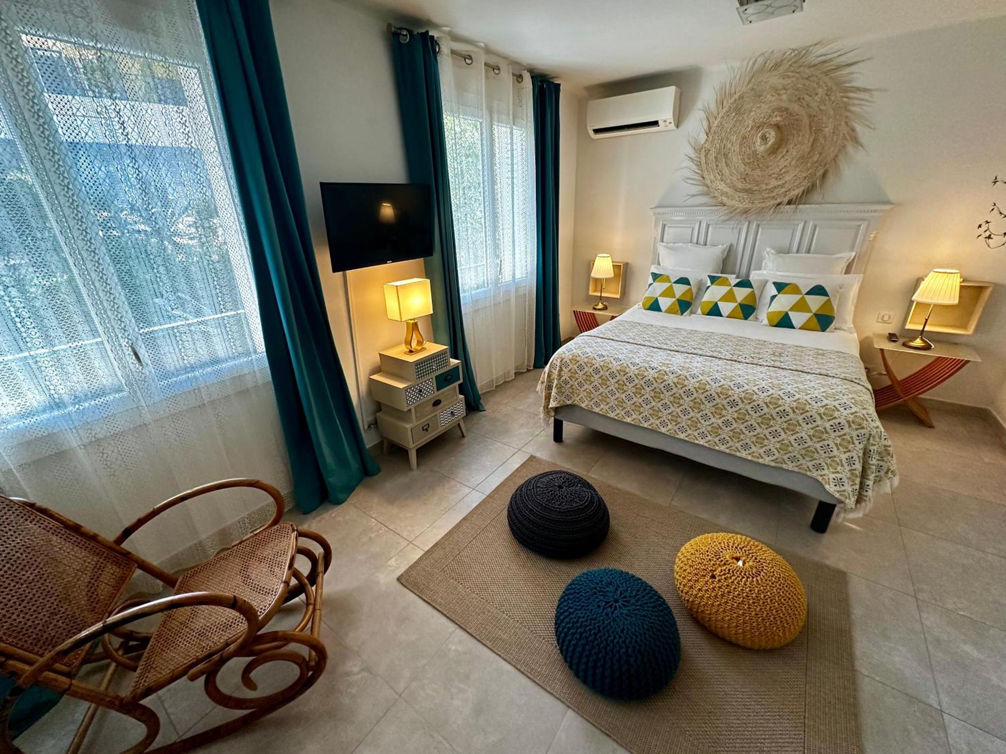 Cassis Village Options Parking And Baby Exterior foto
